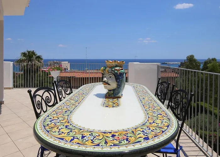 villa aurora