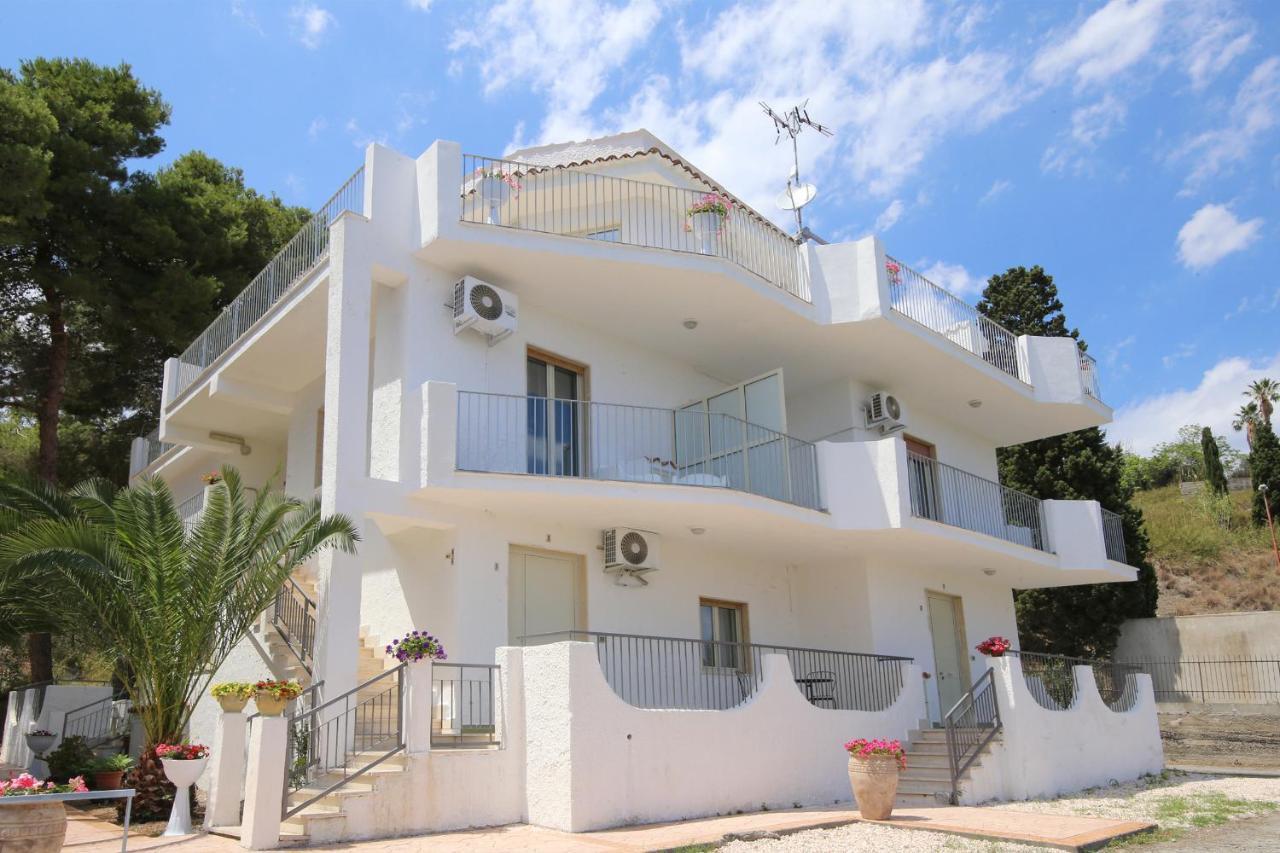 Appartement Aurora Giardini-Naxos