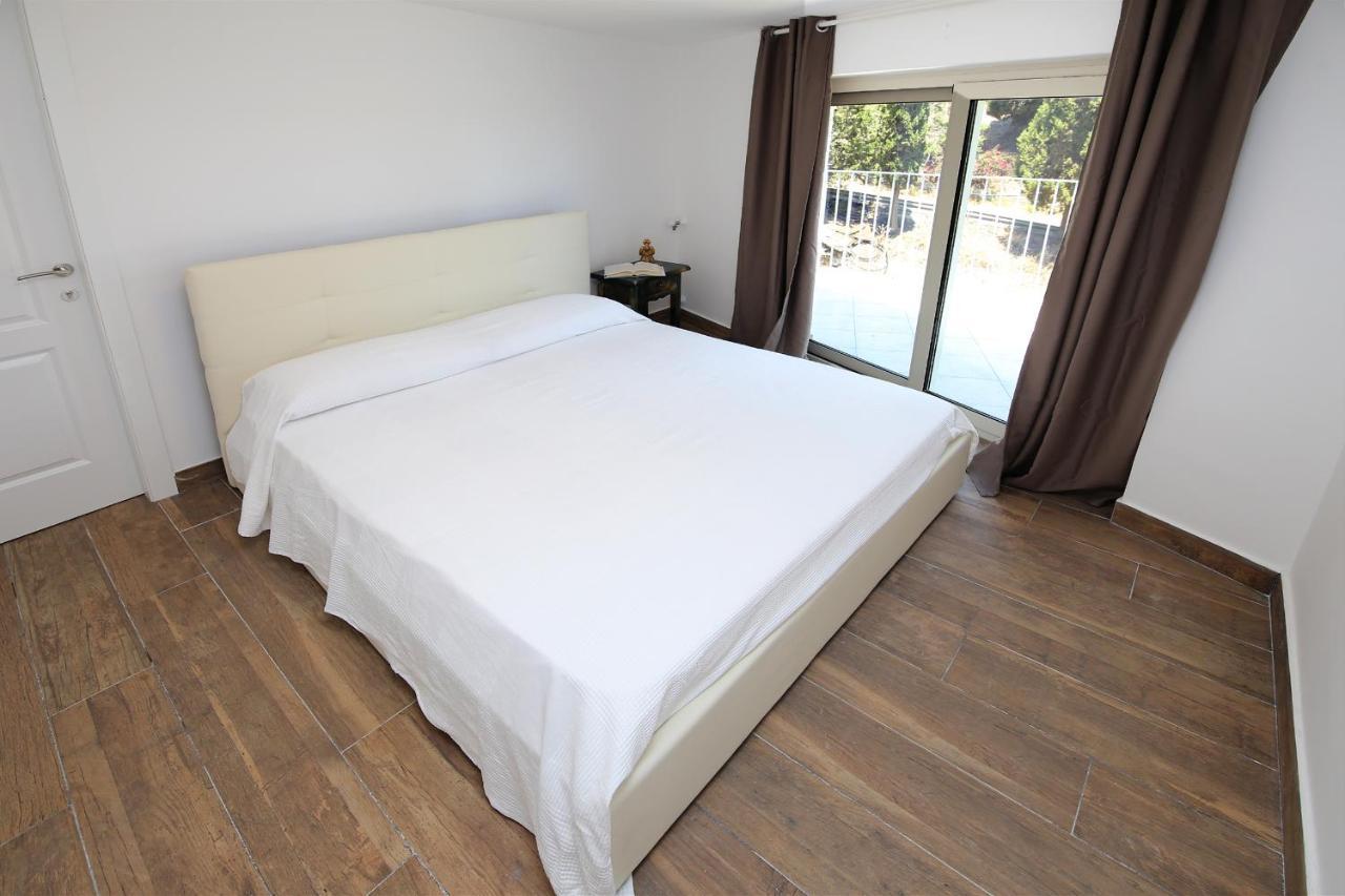 Aurora Appartement Giardini-Naxos