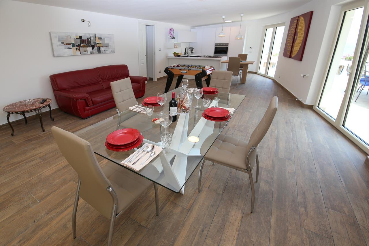 Aurora Apartment *